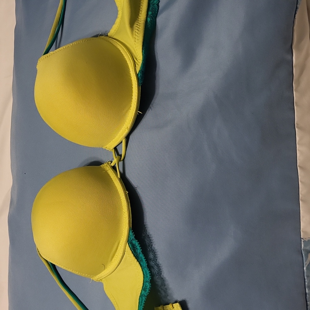 Pushup bra